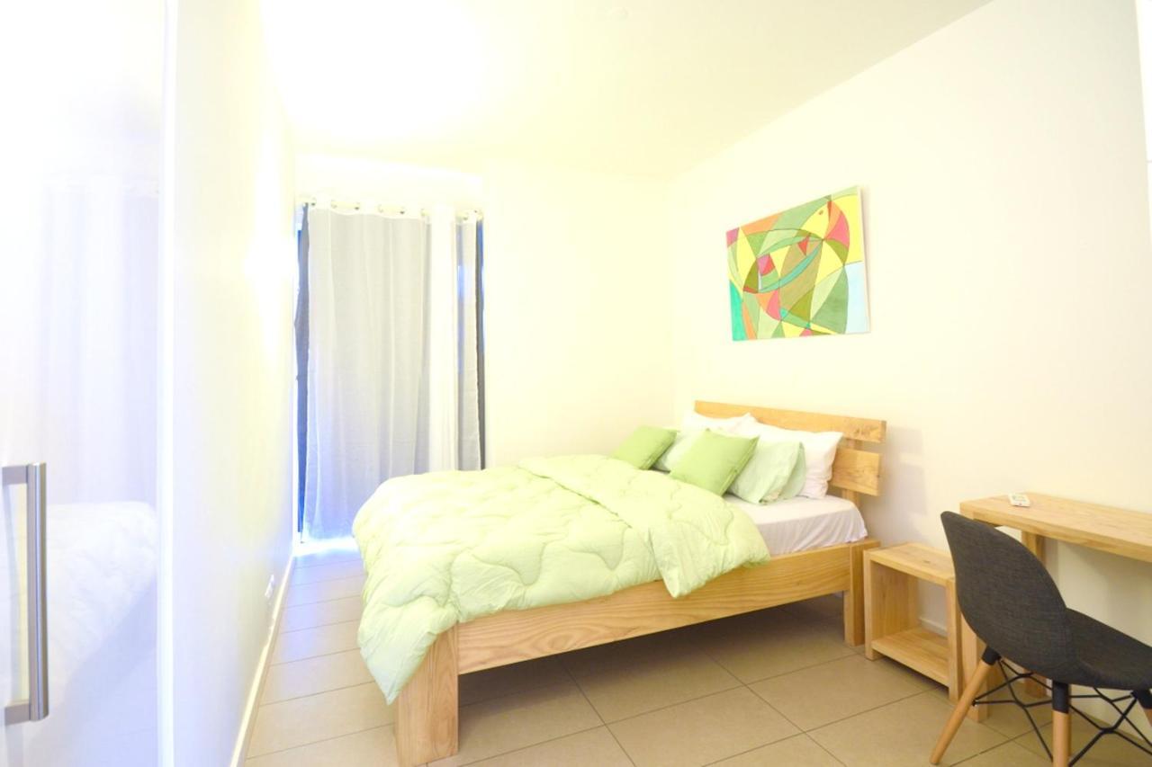 Apartment With 3 Bedrooms In Roches Noires, With Wonderful Sea View, Shared Pool, Terrace Rivière du Rempart Kültér fotó