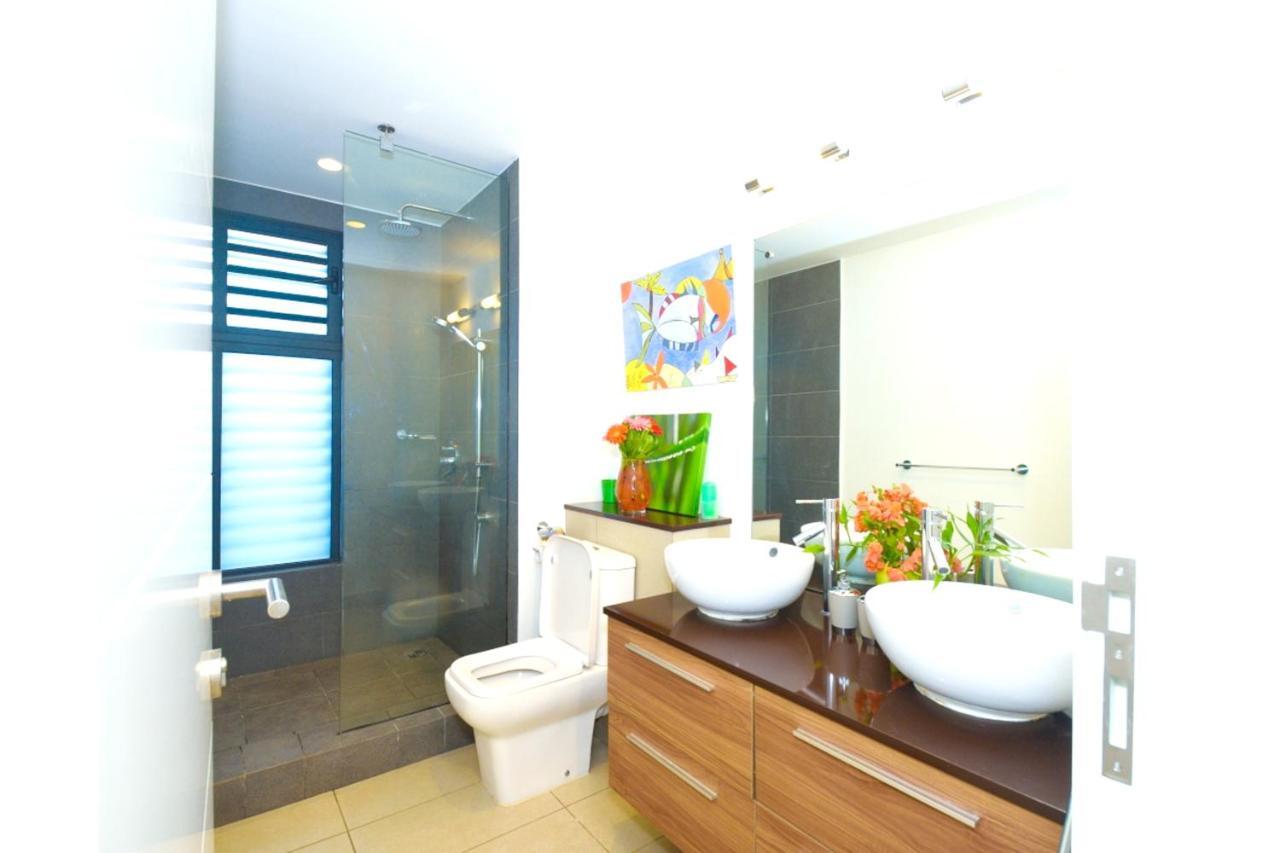Apartment With 3 Bedrooms In Roches Noires, With Wonderful Sea View, Shared Pool, Terrace Rivière du Rempart Kültér fotó