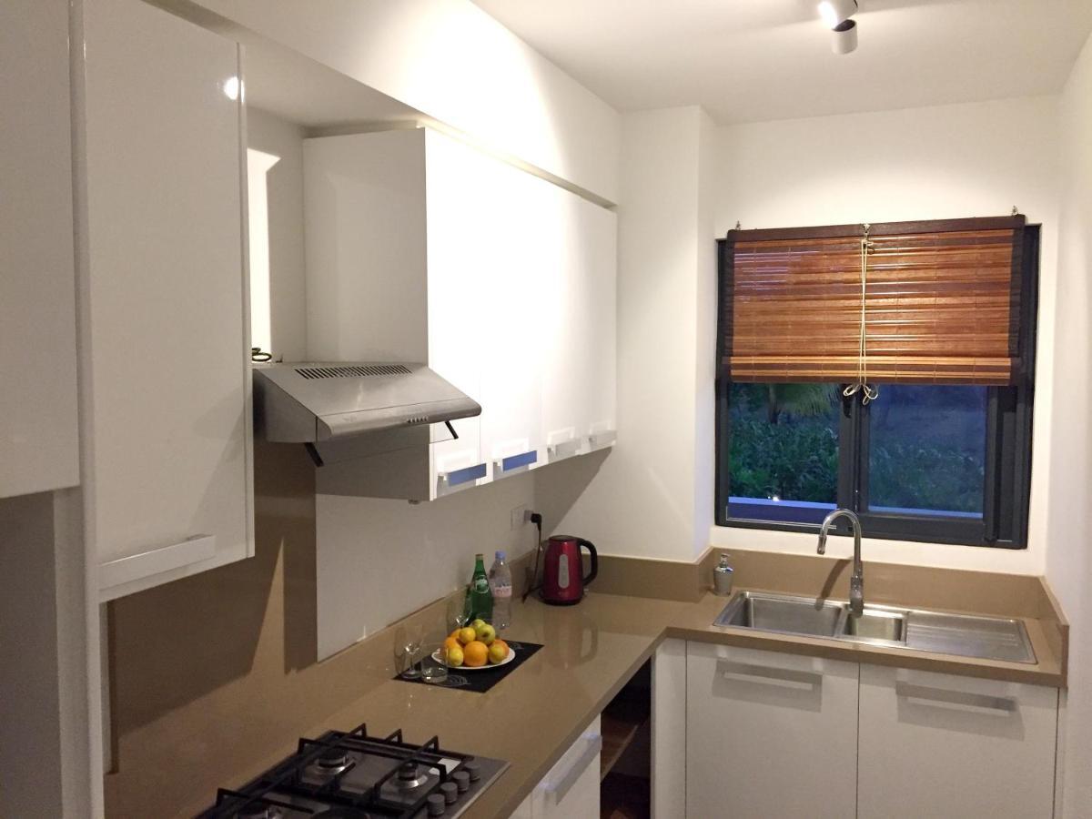 Apartment With 3 Bedrooms In Roches Noires, With Wonderful Sea View, Shared Pool, Terrace Rivière du Rempart Kültér fotó